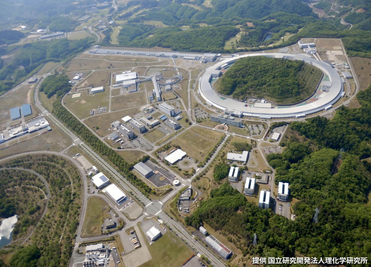 大型放射光施設「SPring-8」を活用し、兵庫県立大学との共同研究を開始します。